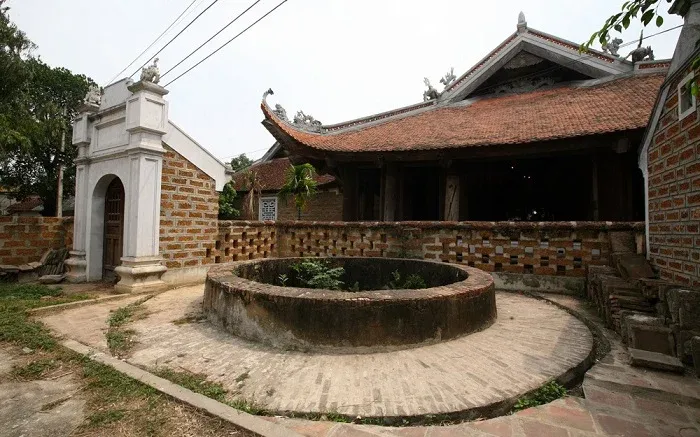 Giếng cổ ở làng