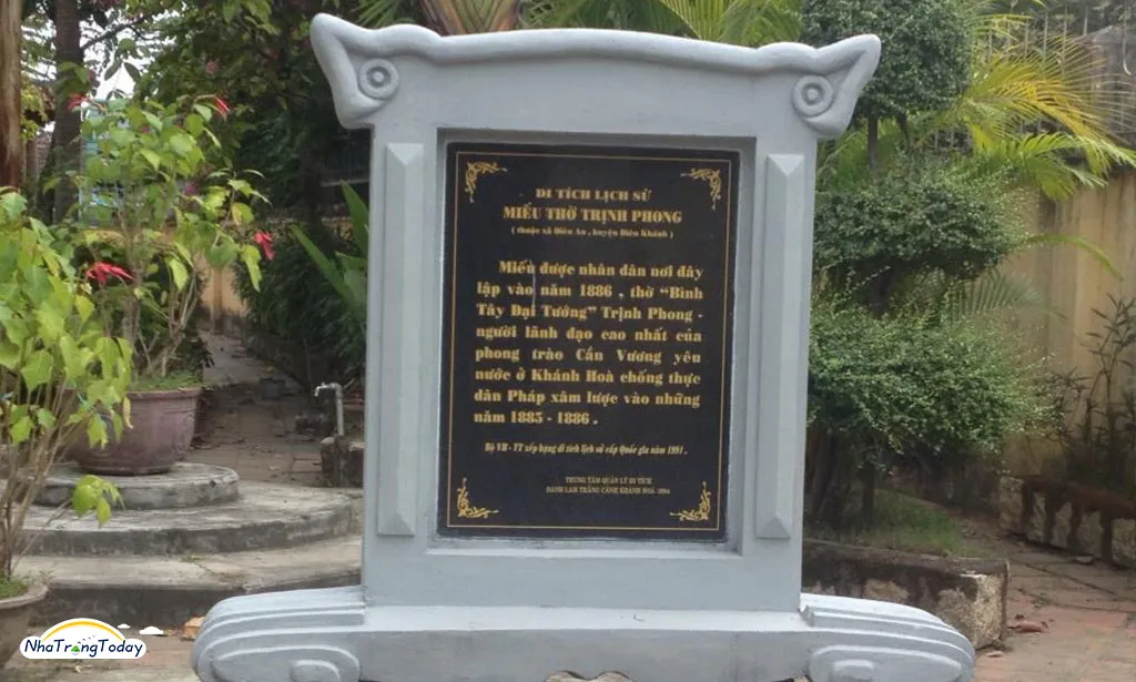 Bia Di tích Miếu thờ Trịnh Phong