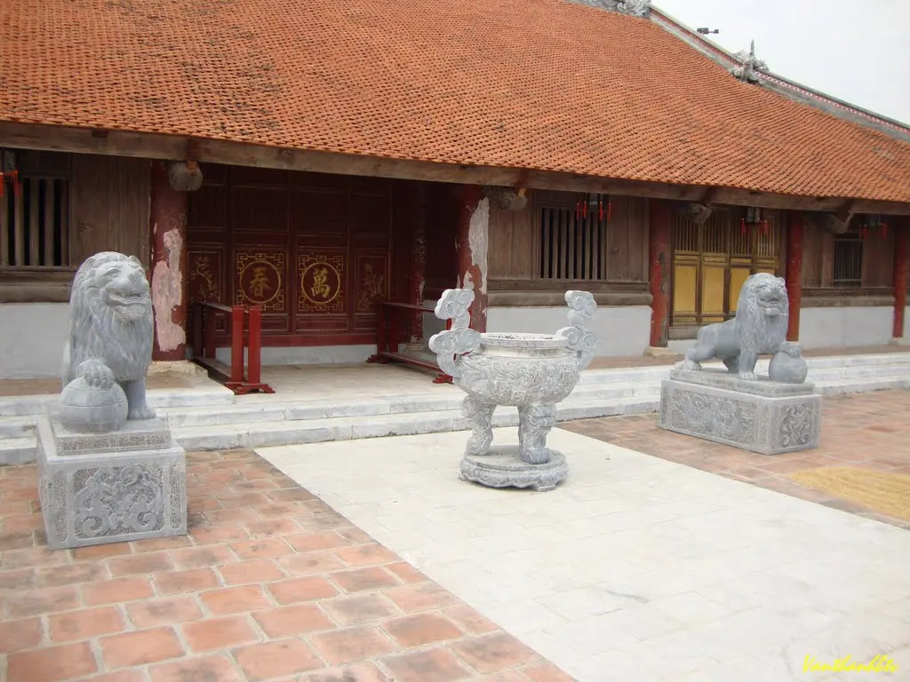 Cảnh quan Đình Tình Quang