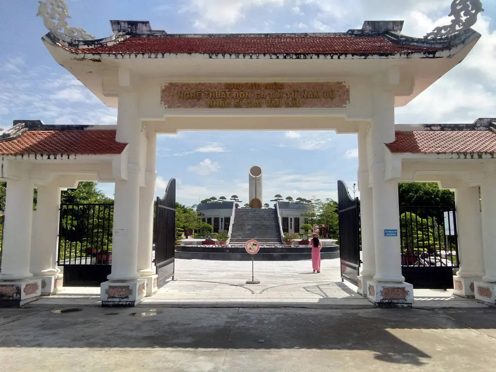 Không gian di tích lịch sử Khu Lưu Niệm Nhạc Sĩ Cao Văn Lầu