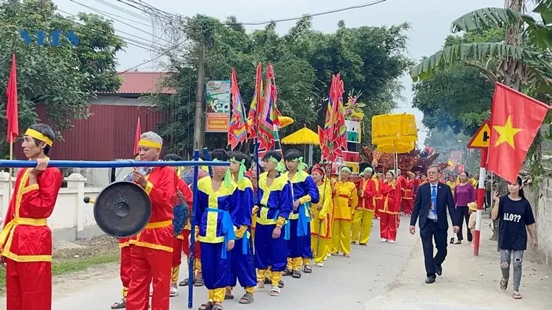 Đoàn ruớc tại Lễ hội Trò Chiềng