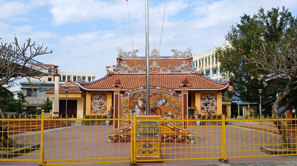 Hình ảnh Đình làng Hòa Mỹ