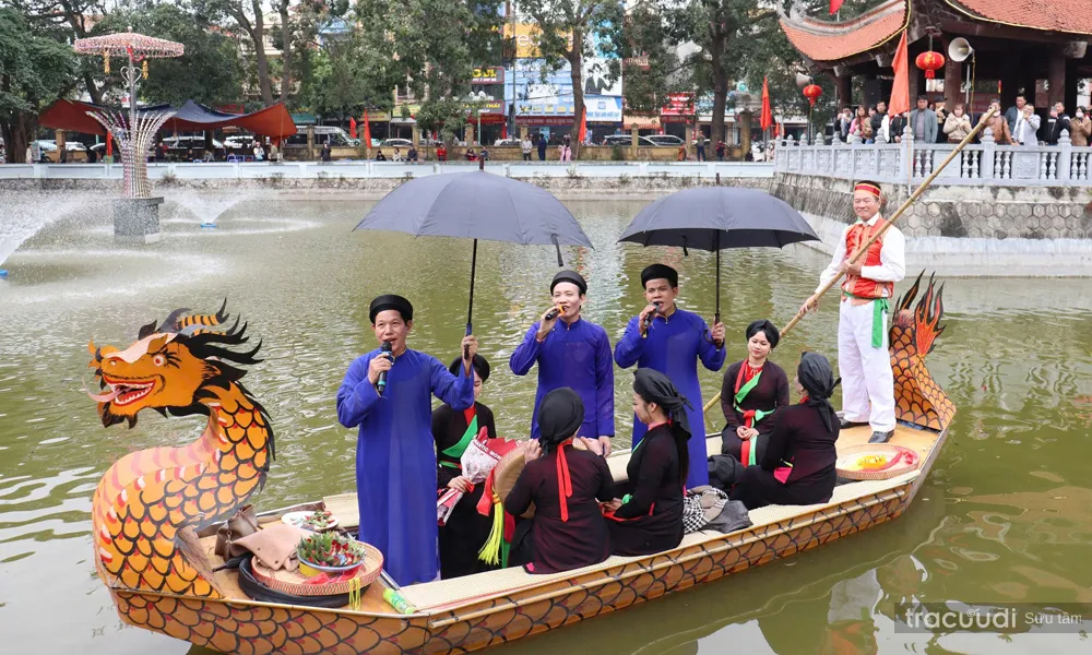Diễn xướng quan họ trên thuyền tại Lễ hội Lim