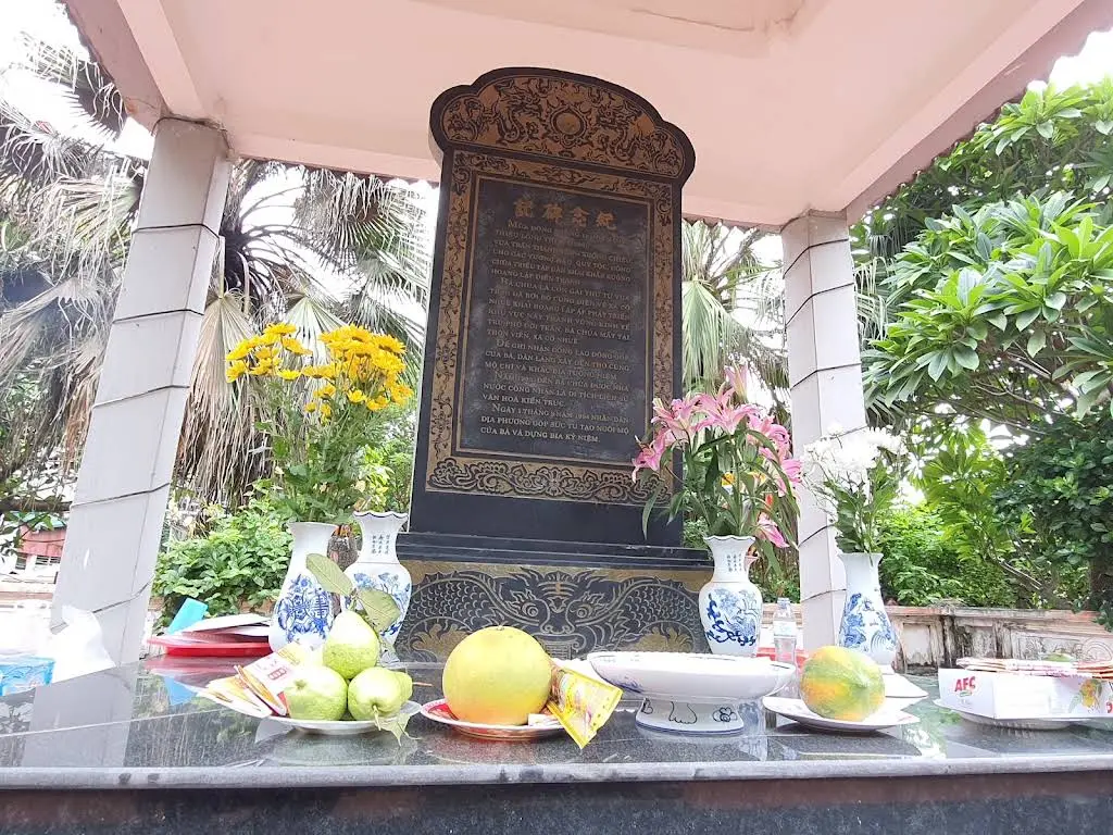 Không gian cảnh quan di tích Đền Bà Chúa
