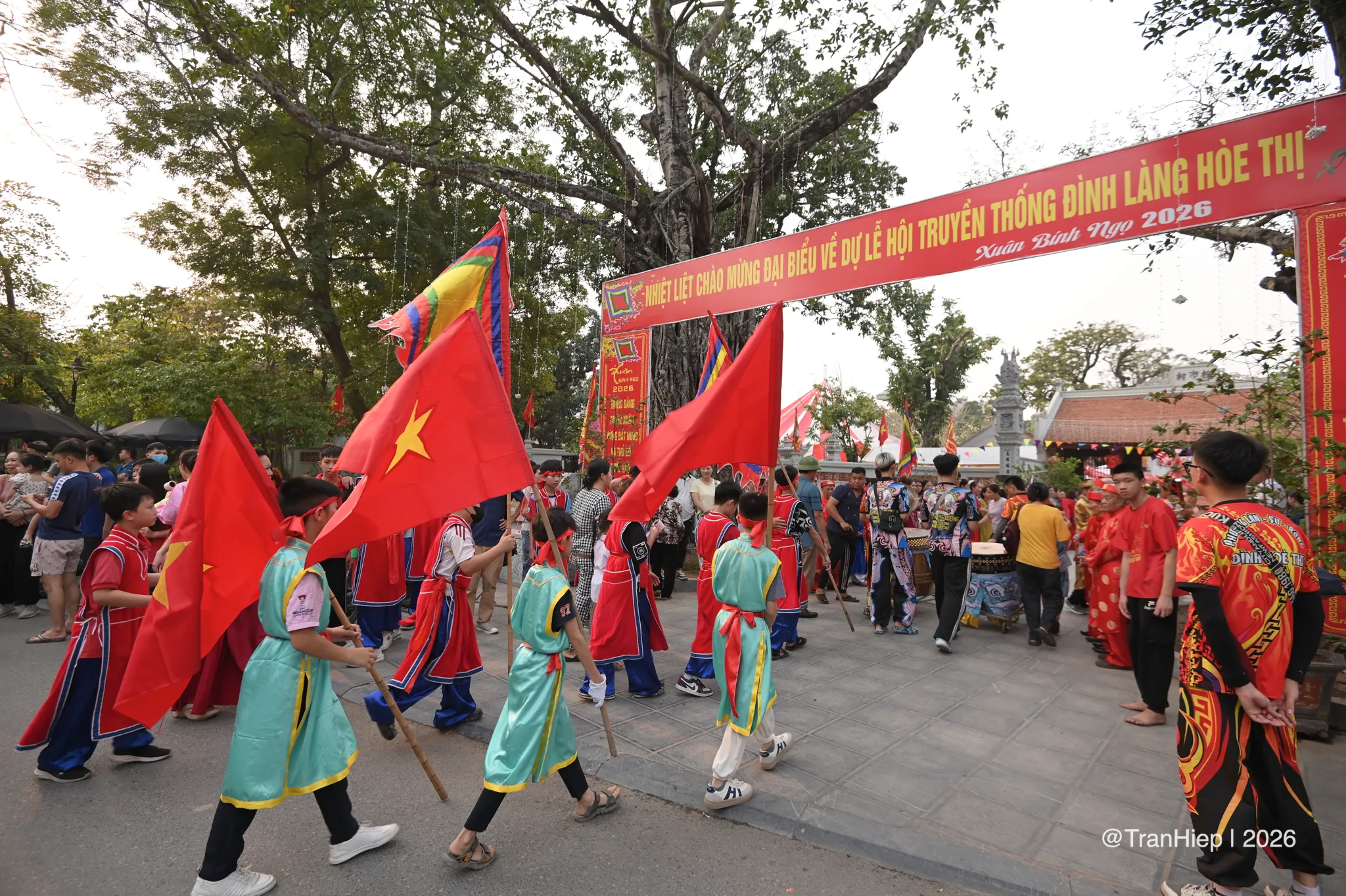 Lễ giao hiếu từ làng Thị Cấm lên Hòe Thị năm 2026