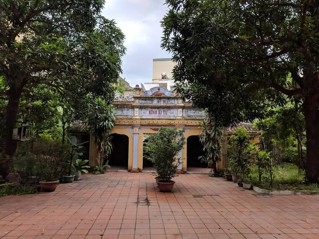 Hình ảnh Đình làng Hòa Mỹ