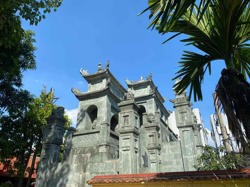 Kiến trúc cổng tam quan chùa Đại Bi