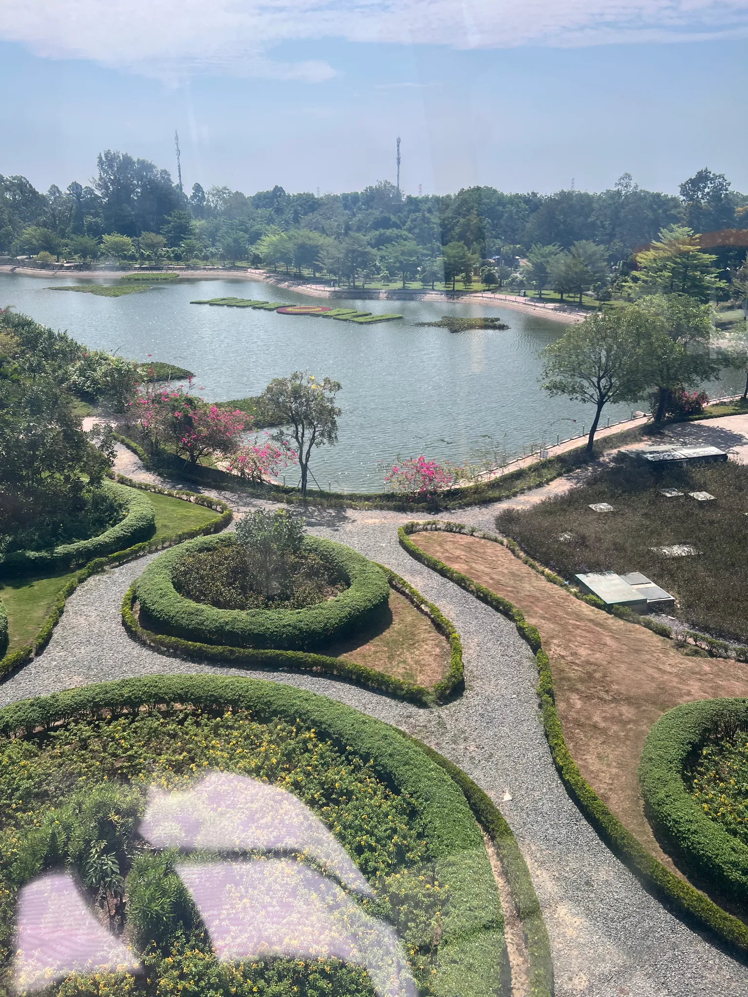 Không gian cảnh quan nhìn từ cáp treo