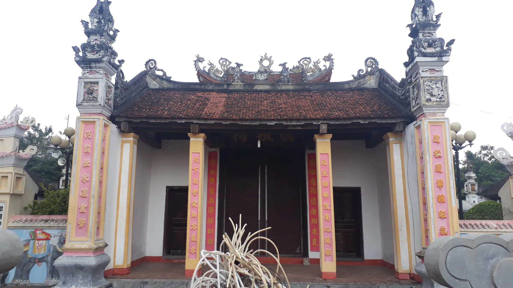 Đền Nội Bình Đà