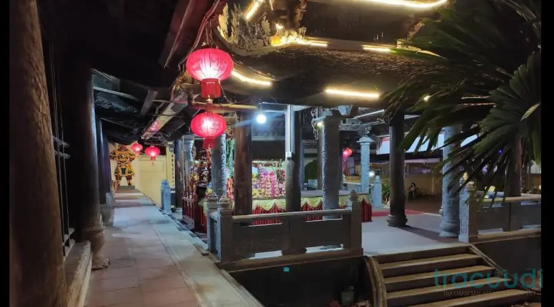 Cảnh quan Đình Bà Tía