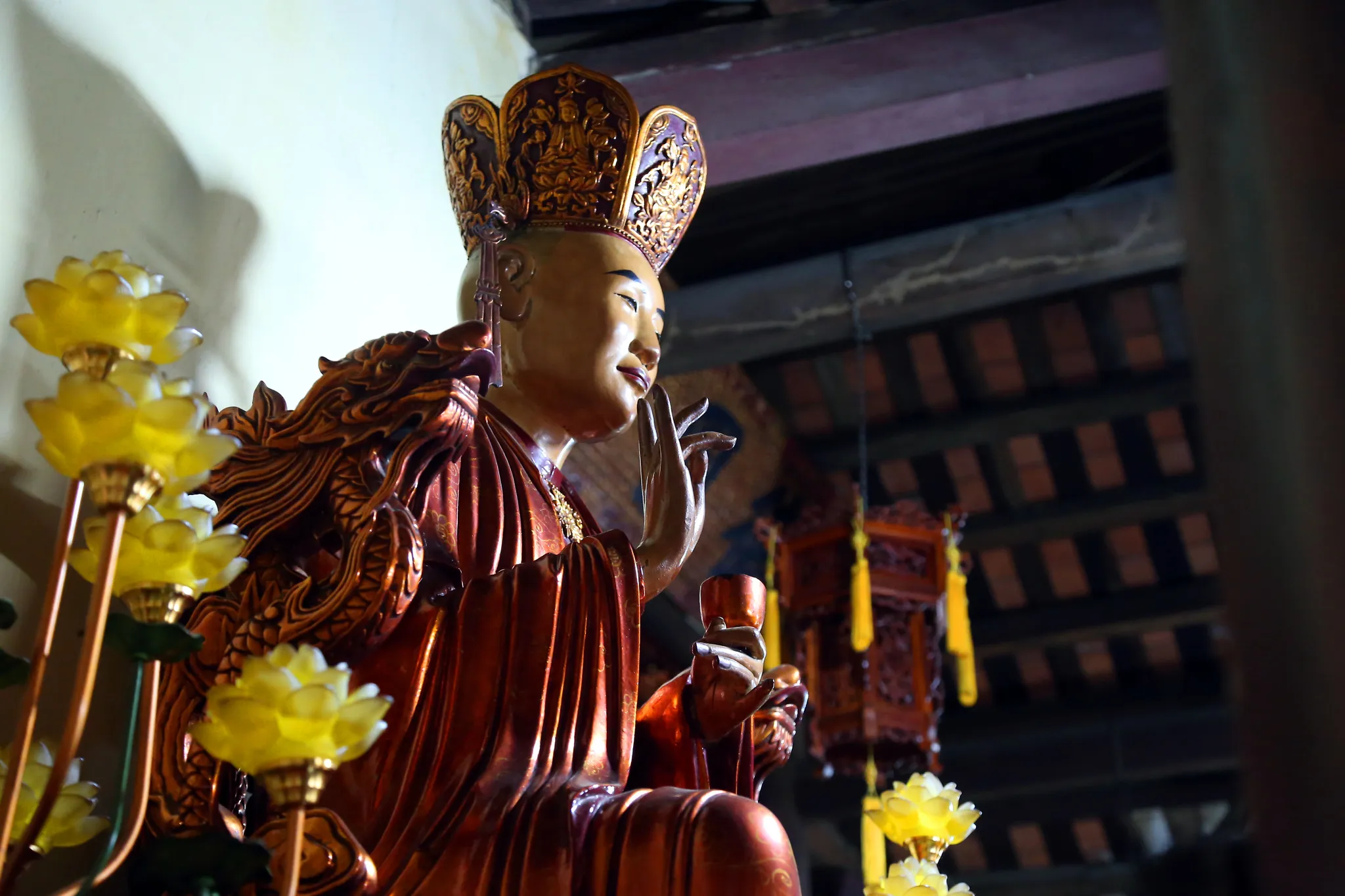 Tượng phật trong Chùa Tu Hoàng (Càn Phúc tự)
