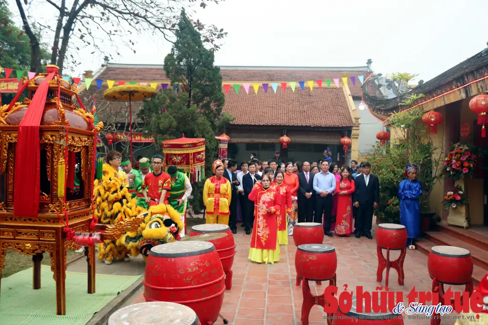 Đình Liên Ngạc mùa lễ hội