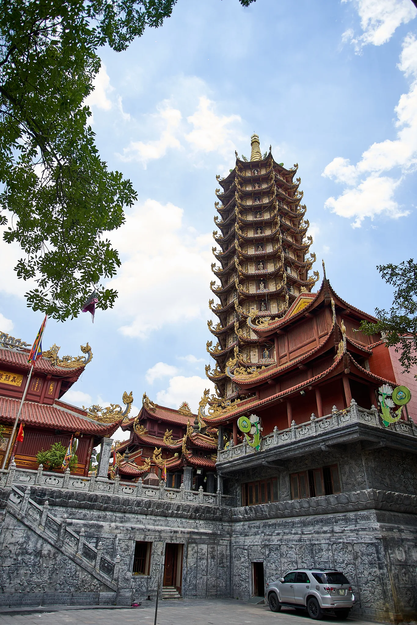 Cảnh quan không gian Chùa Thánh Quang
