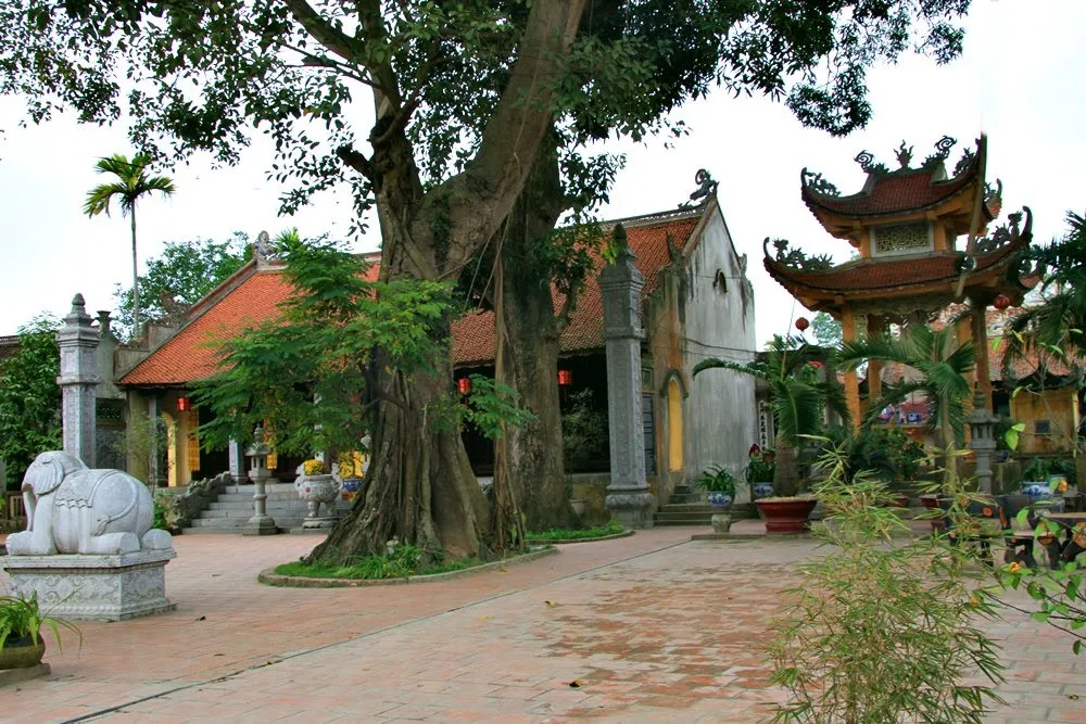 Cảnh quan Chùa Cự Đà