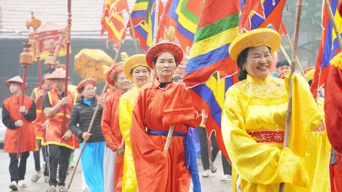 Lễ rước tại Lễ hội làng Thạc Trục