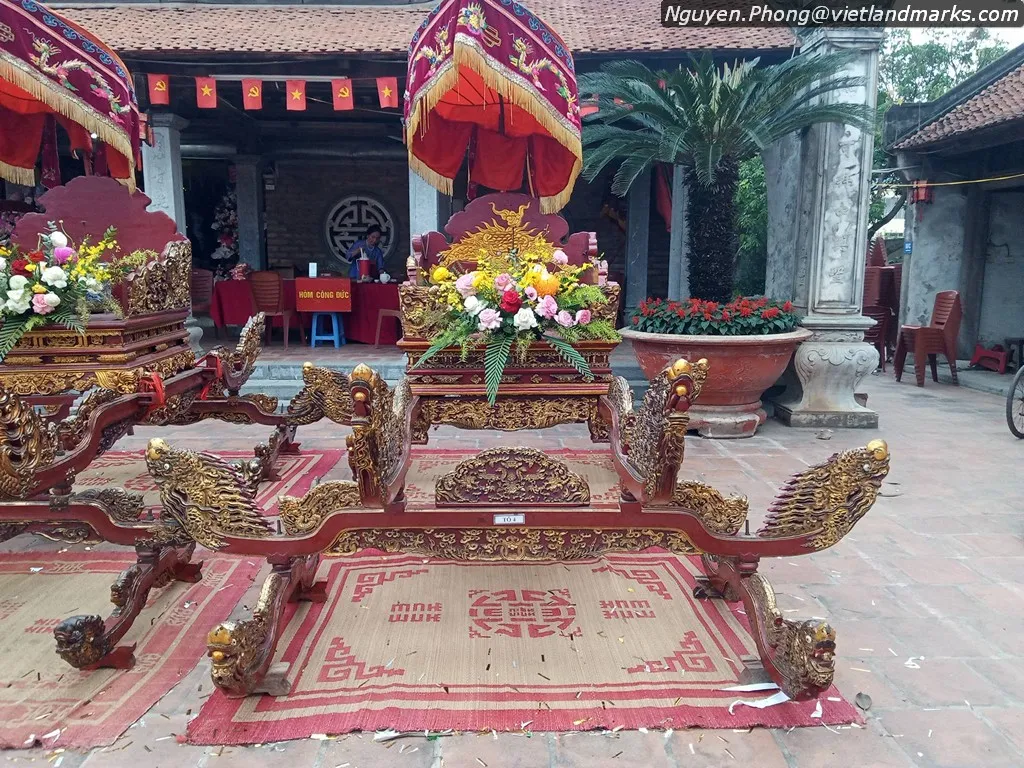 Kiệu rồng tại Đình Thổ Khối