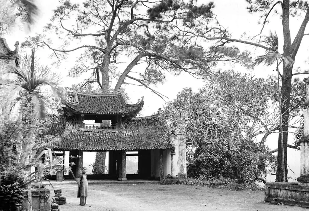 Di tích Đền Hùng