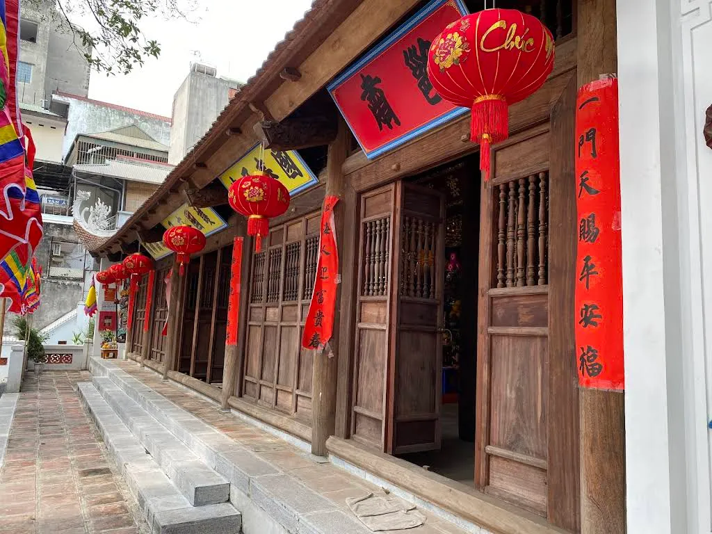Cảnh quan di tích Đình An Trí