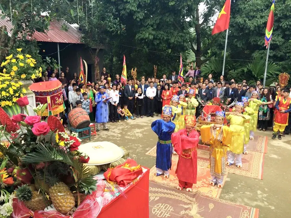 Lễ tế tại Lễ hội đền Nhà Bà