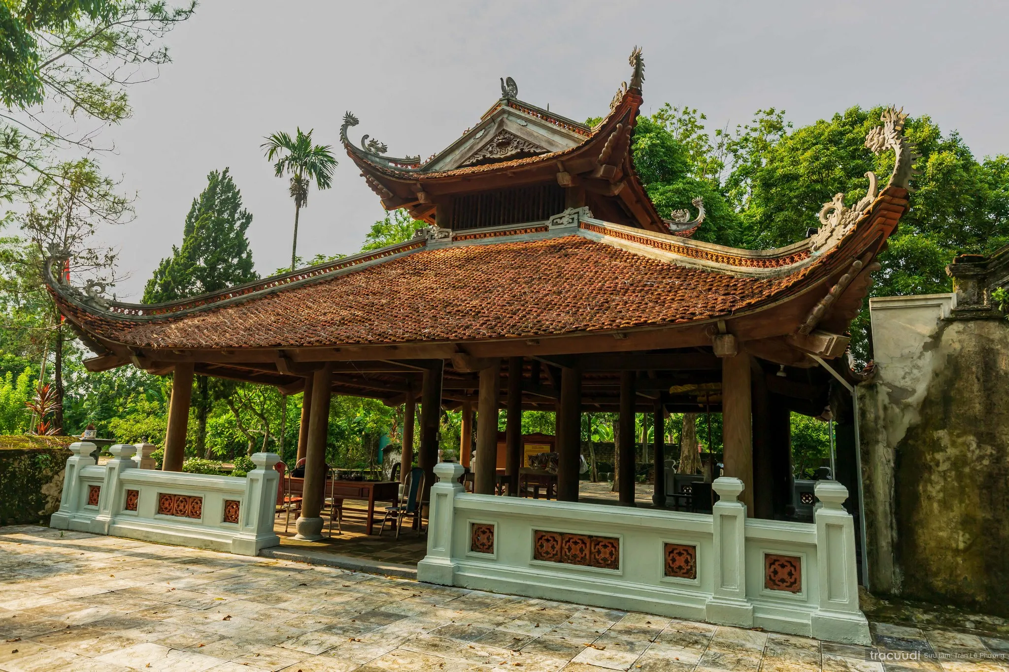 Không gian cảnh quan Đền Đức Thánh Cả