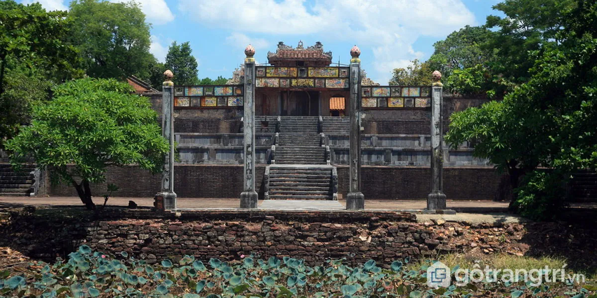 Cảnh quan Lăng Thiệu Trị (Huế)