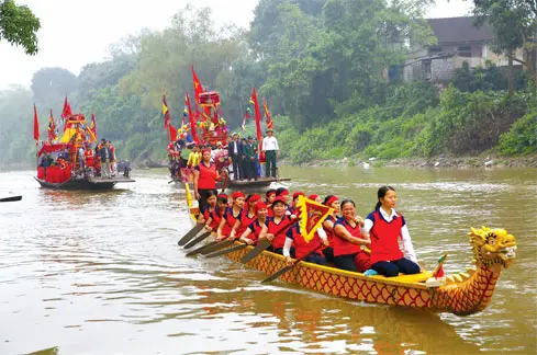 Giải bơi chải tại Hội đình Lưu Xá (Chương Mỹ)