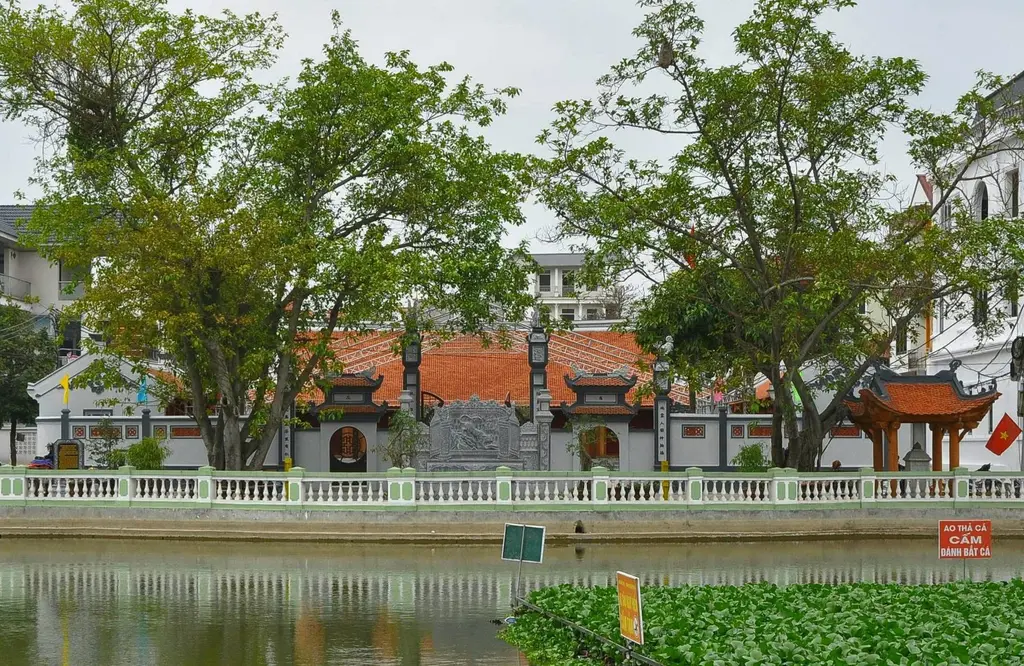 Không gian cảnh quan di tích Đình Gia Lộc