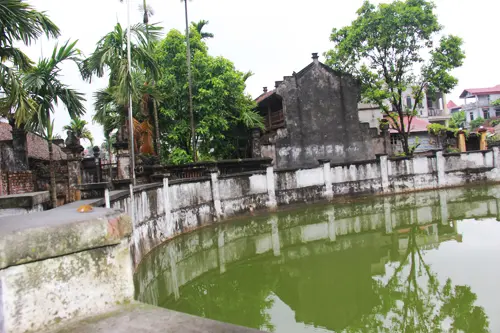 Giếng nước cổ tại Chùa Đại Phùng