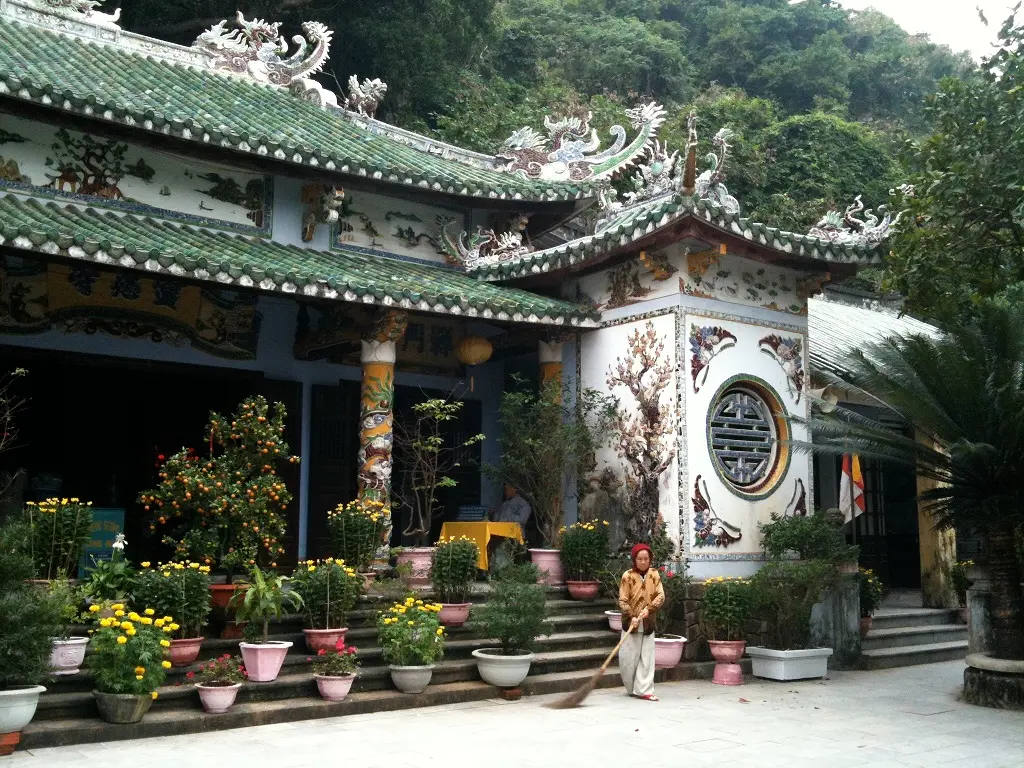 Không gian cảnh quan Chùa Tam Thai