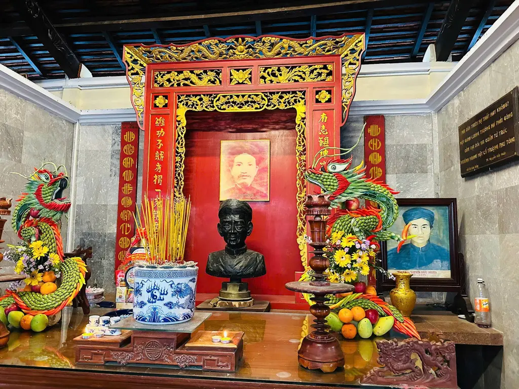 Không gian cảnh quan di tích Mộ Và Đền Thờ Thủ Khoa Huân