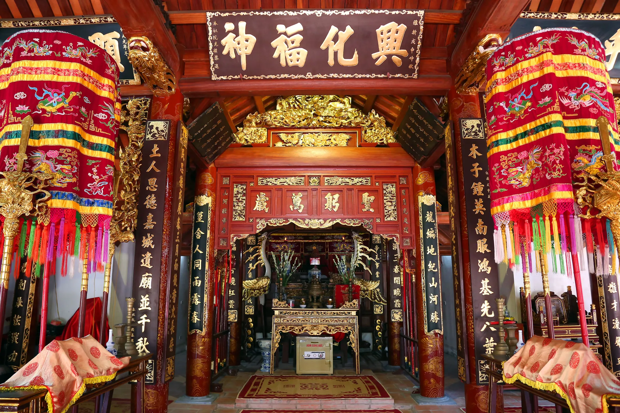 Không gian kiến trúc đình Tu Hoàng