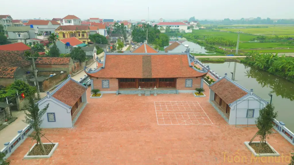 Cảnh quan không gian di tích Đình Tòng Thái