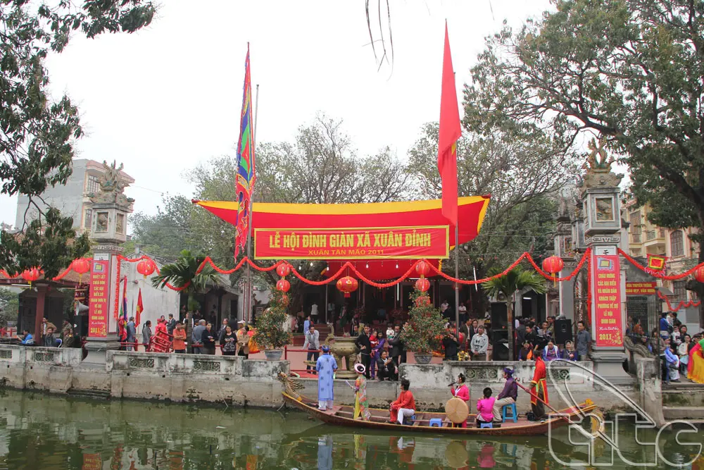 Quang cảnh Hội đình Giàn