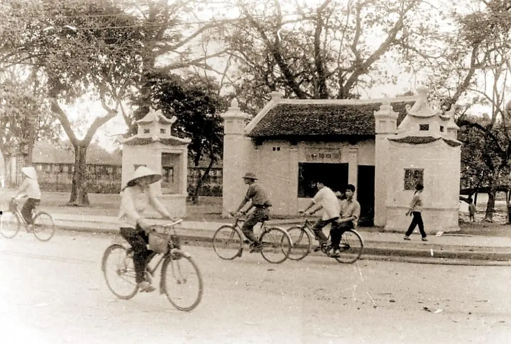 Hình ảnh Đền Bà Kiệu năm 1960
