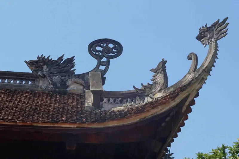 Kiến trúc ngói mũi hài của Chùa Sùng Nghiêm Diên Thánh