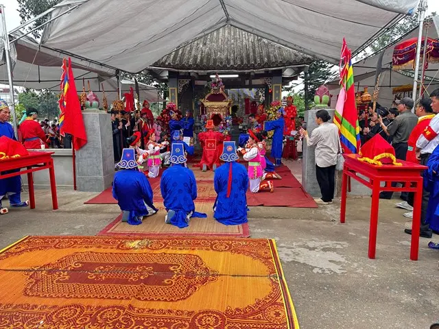 Lễ tế tại Hội làng Hội Phụ