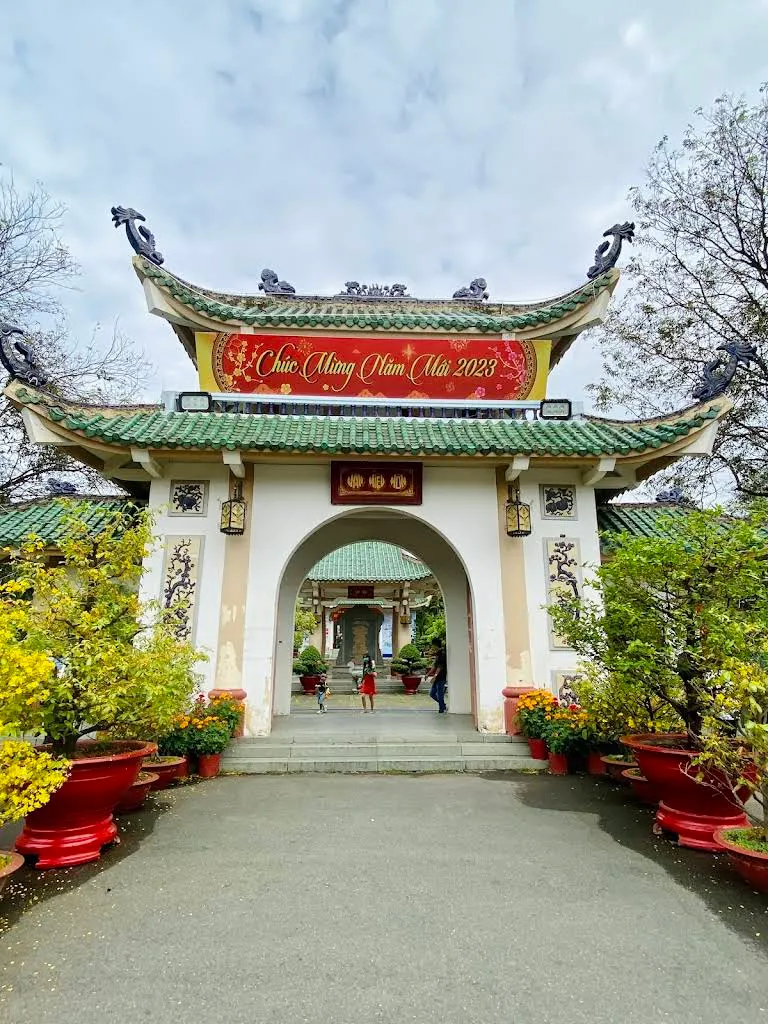 Cảnh quan di tích lịch sử Văn Miếu Trấn Biên