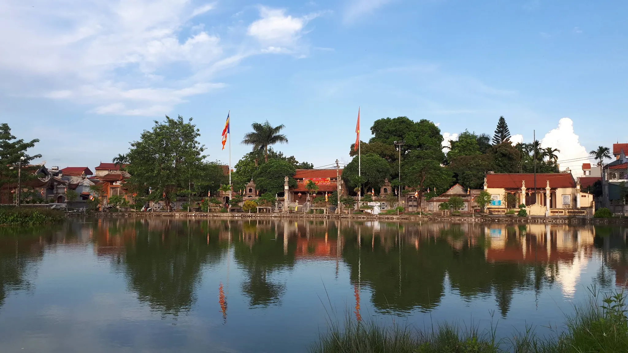 Cảnh quan di tích Chùa Cự Đà (Khoan Tế)