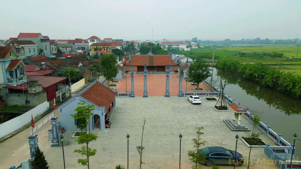 Cảnh quan không gian di tích Đình Tòng Thái