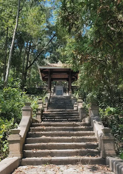 Cảnh quan lối vào di tích Nhà Thờ Phan Đình Phùng