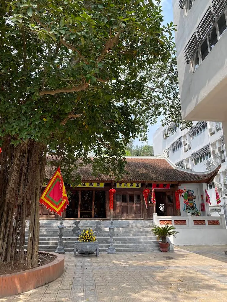 Cảnh quan di tích Đình An Trí