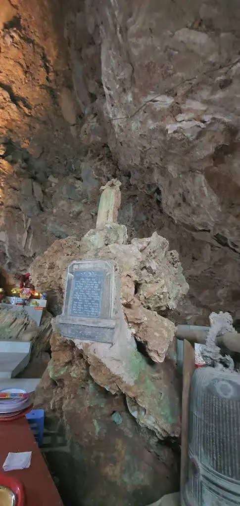 Cảnh quan di tích Chùa Cây Khế