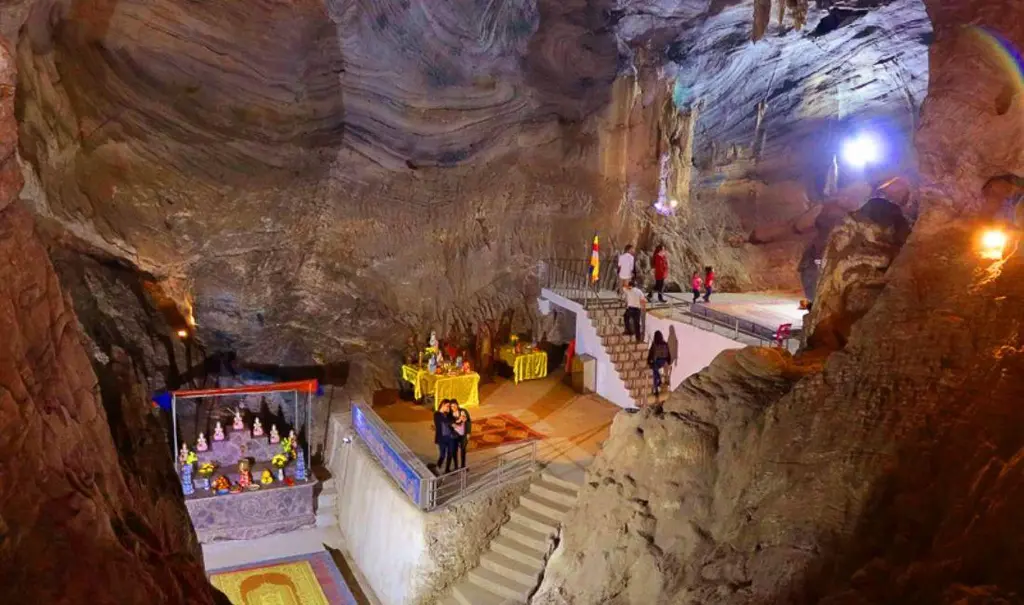 Tổng thể Chùa Thạch Long