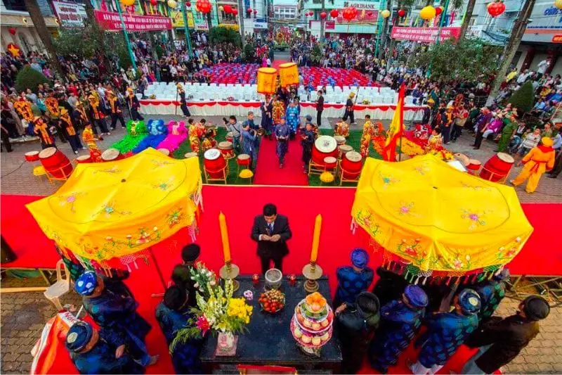 Toàn cảnh lễ tế tại Lễ hội Đình thần Nguyễn Trung Trực