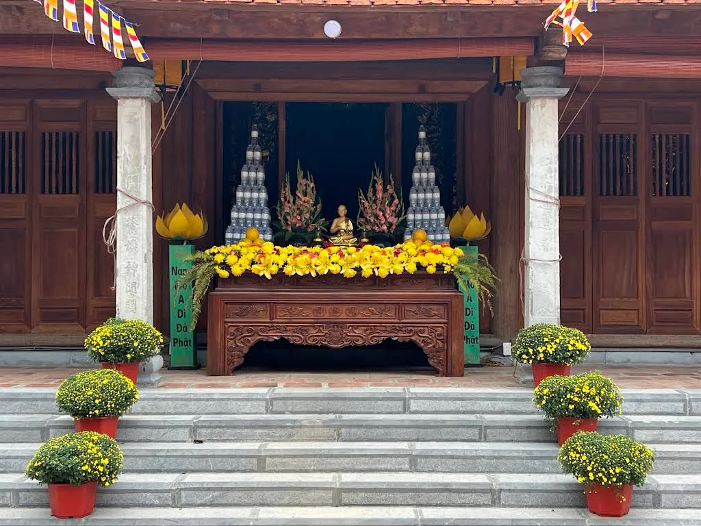 Không gian cảnh quan di tích Chùa Bát Tràng (Kim Trúc Tự)
