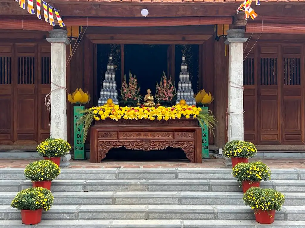 Không gian cảnh quan di tích Chùa Bát Tràng (Kim Trúc Tự)