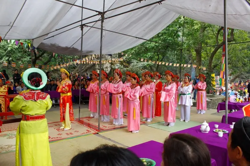 Nghi lễ tại Hội Chùa Trầm