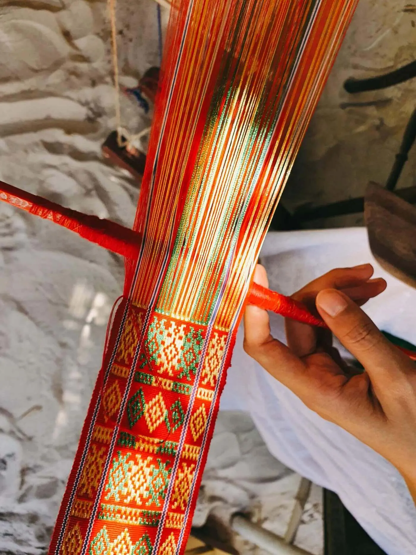 Hoa văn trên những tấm vải dệt thổ cẩm Mỹ Nghiệp