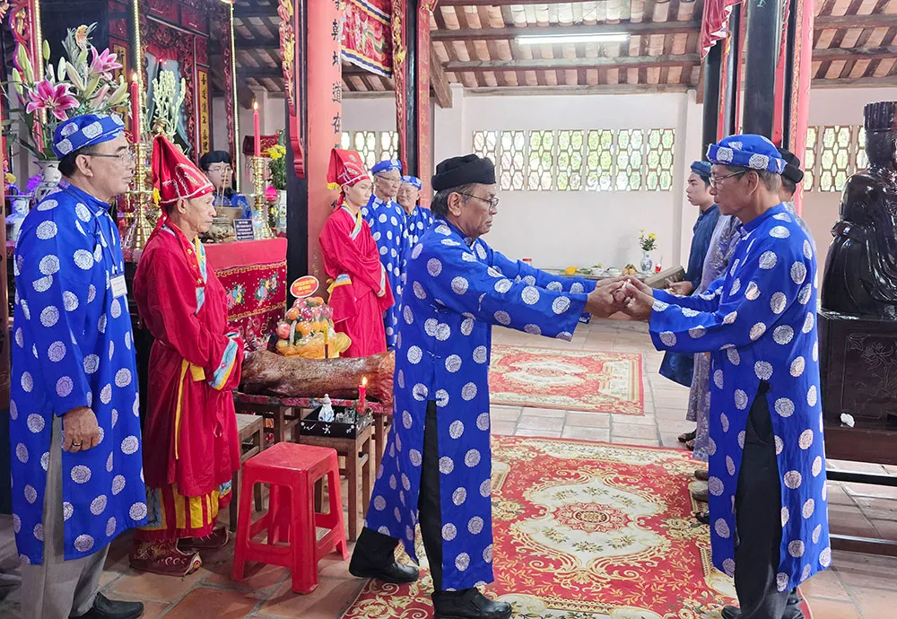 Lễ Xuân Đinh tại Văn Thánh miếu Vĩnh Long