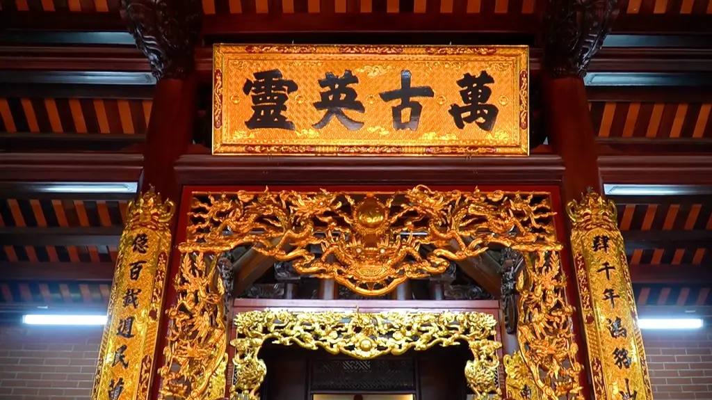 Không gian cảnh quan bên trong di tích Đình Vu Chu